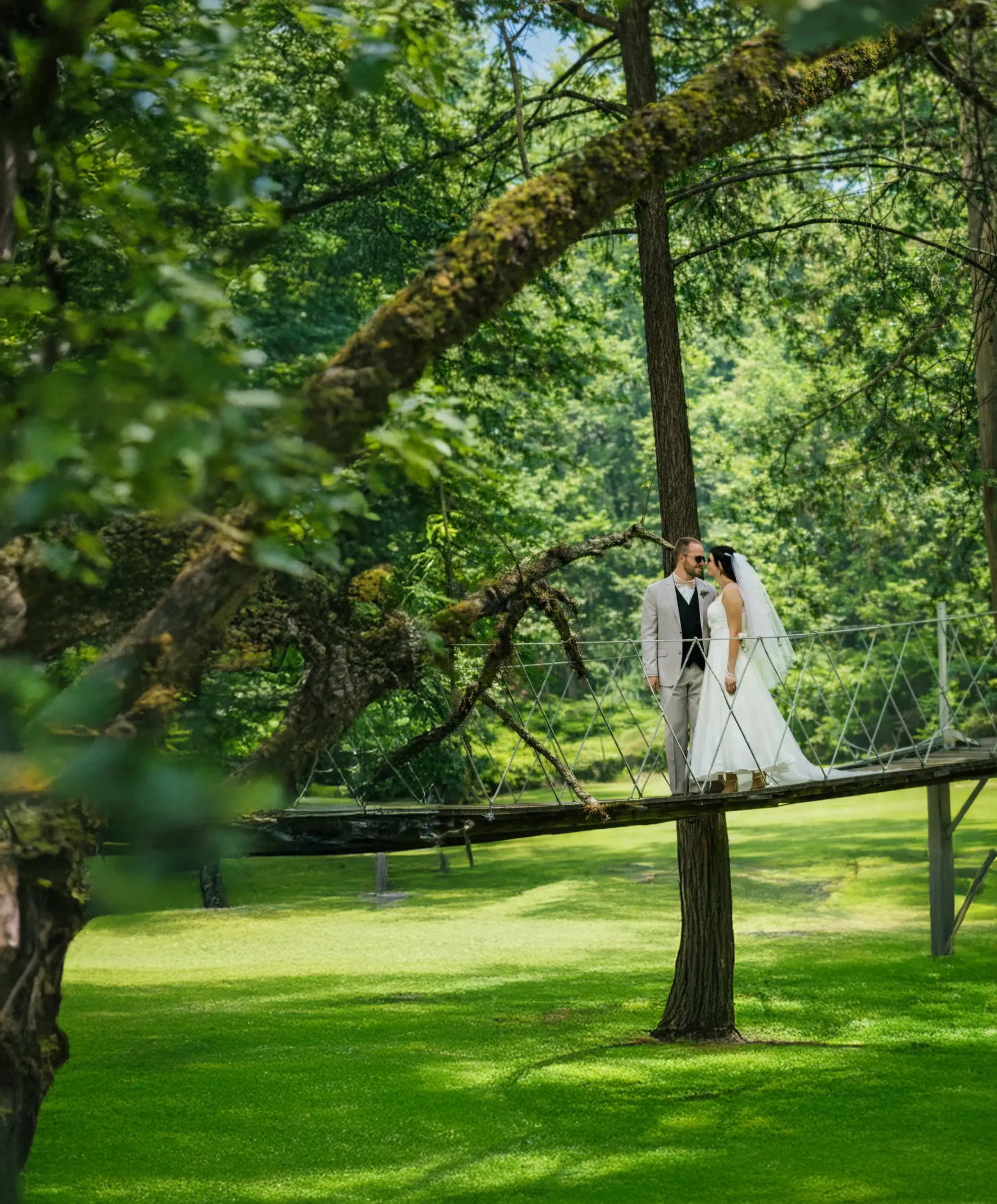 Boda en el puente colgante del Parque Ecoturístico Las Cascadas